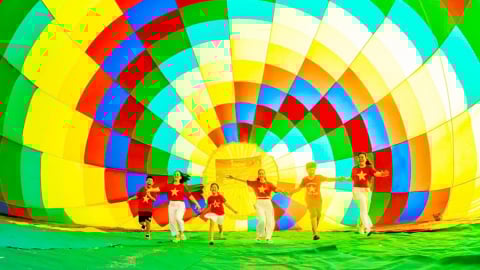 Festival Gốm - Khinh khí cầu gây ấn tượng mạnh trong lòng du khách