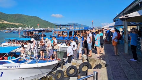 Du lịch Khánh Hòa tăng trưởng ấn tượng dịp lễ 2/9
