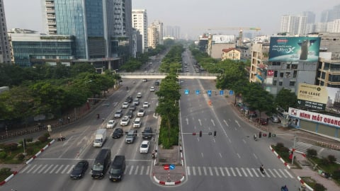 Hà Nội: Giao thông được đảm bảo trong ngày đầu phân làn đường Võ Chí Công
