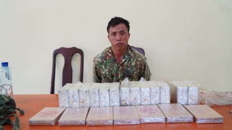 'Chặt đứt' đường dây mua bán, vận chuyển 44 bánh heroin