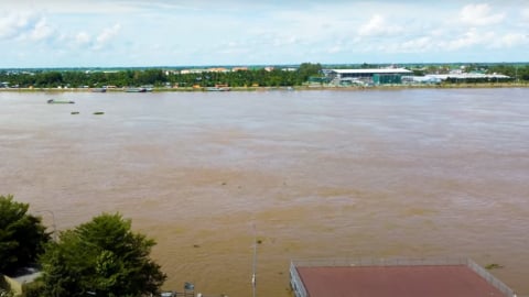 Theo dõi chặt chẽ diện tích sản xuất ngoài đê bao