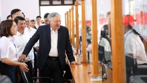 Phó Thủ tướng Thường trực Nguyễn Hòa Bình làm việc với xã Đức Trọng mới