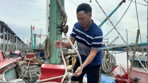 Nghệ An cấm tàu thuyền ra khơi từ ngày 24/8 để ứng phó bão số 5