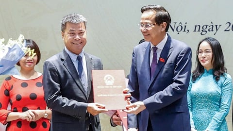 Ông Nguyễn Văn Bá làm Tổng Biên tập Báo VietNamNet thuộc Bộ Dân tộc và Tôn giáo