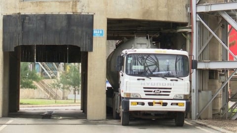 Nhiệt điện Vĩnh Tân 4: Tiêu thụ tro xỉ đạt gần 90%