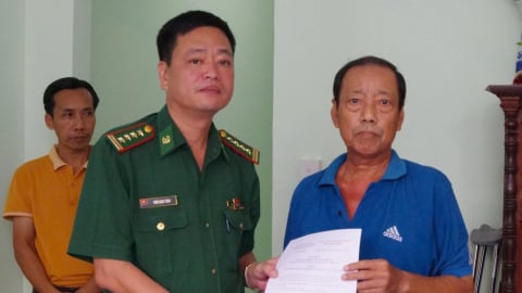 Bàn giao nhà tình nghĩa trị giá 110 triệu đồng cho con liệt sĩ