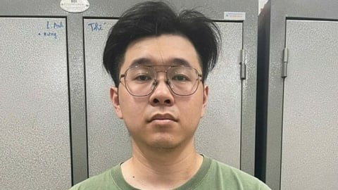 Khởi tố nam thanh niên hành hung cô gái ở chung cư Hà Nội