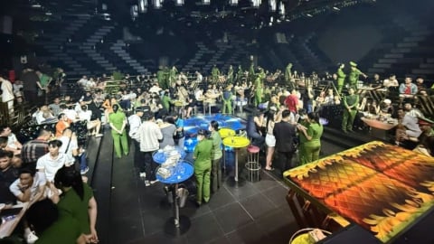 Đột kích Club 47, lực lượng chức năng phát hiện ma túy, 'bóng cười'