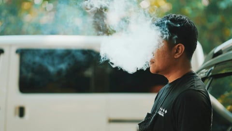 Kiểm soát thuốc lá mới: ‘Đừng để luật đi sau thực tế’