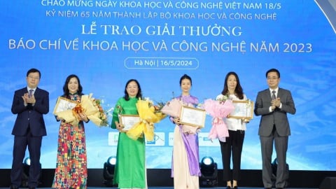 Phát động Giải thưởng báo chí KHCN, đổi mới sáng tạo và chuyển đổi số 2025