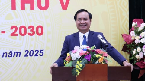 Nghiên cứu công nghệ mũi nhọn, phát triển nông nghiệp thông minh