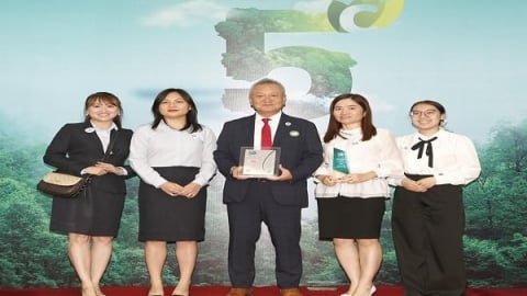 Acecook Việt Nam nằm trong top 50 doanh nghiệp phát triển bền vững tiêu biểu 2025