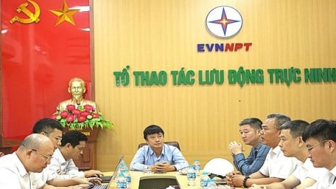 EVNNPT chỉ huy, ứng trực bão số 3 tại vùng tâm bão