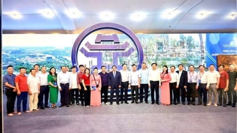 Hà Nội Thủ đô anh hùng, thành tựu kinh tế – 80 năm qua triển lãm