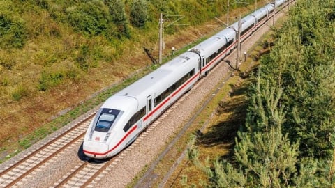 VinSpeed đăng ký đầu tư Dự án Đường sắt cao tốc Bắc - Nam