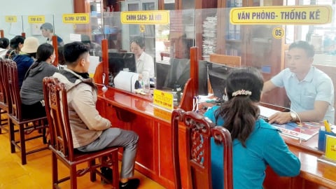 Nghệ An khuyến khích các cơ quan, đơn vị tinh giản 20% biên chế