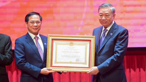 80 năm Ngoại giao Việt Nam: Binh chủng hợp thành của cách mạng Việt Nam