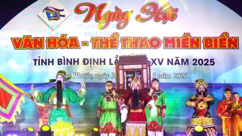Sức sống miền biển Bình Định đầy ắp trong ngày hội văn hóa  -thể thao