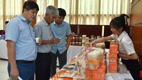 Bàn cách nâng tầm vóc cho nông sản Hà Nội