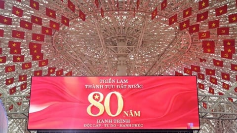Kéo dài thời gian Triển lãm thành tựu đất nước đến ngày 15/9