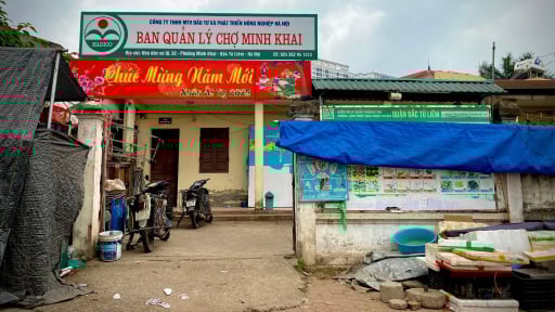 'Luật ngầm' chợ đầu mối Minh Khai: Ai đã cố tình buông lỏng quản lý?
