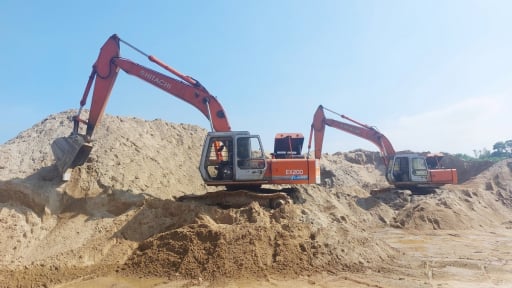 TP Huế: Thiếu hụt nguồn cung, giá cát tăng ‘phi mã’