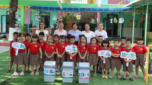 Giảm rác thải nhựa từ lớp học đầu đời