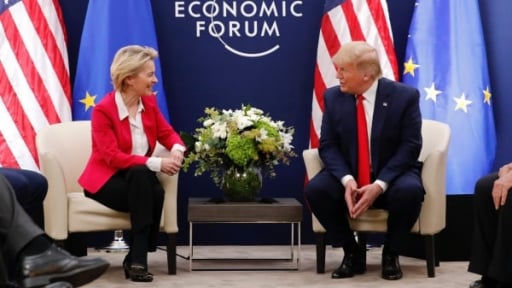 EU hoãn áp thuế trả đũa, tiếp tục đàm phán với Mỹ