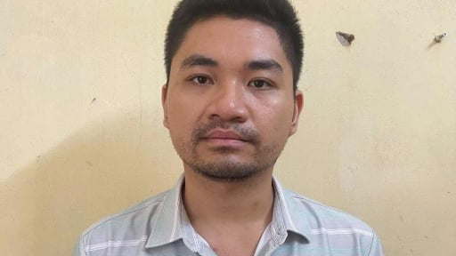 Khởi tố đối tượng chiếm đoạt tiền của người sử dụng đất
