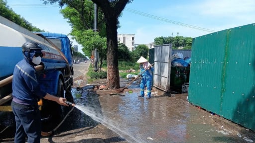 Đà Nẵng: Xử lý xong 10 điểm tập kết rác tạm bị dồn ứ