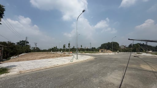 Huyện Khoái Châu coi thường pháp luật 'làm trước, xin sau'