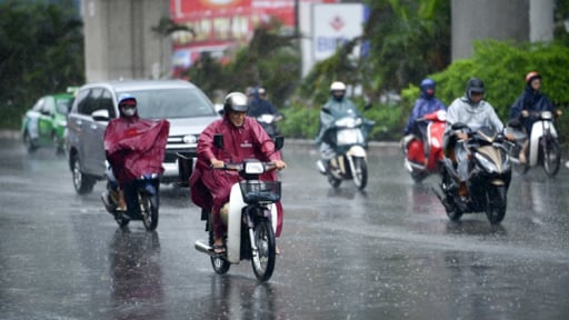 Bắc Bộ chuẩn bị đón mưa dông, nắng nóng giảm dần