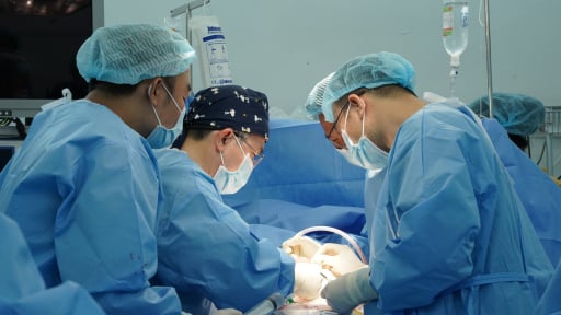 Người đàn ông chết não cứu 7 cuộc đời