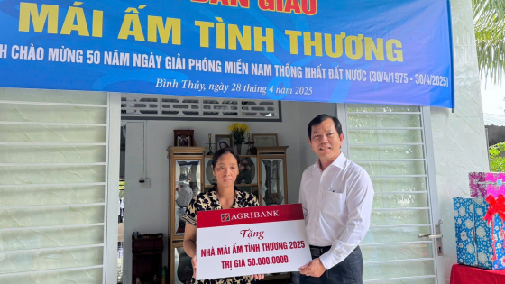 Agribank quận Bình Thủy hỗ trợ mái ấm cho hội viên phụ nữ khó khăn