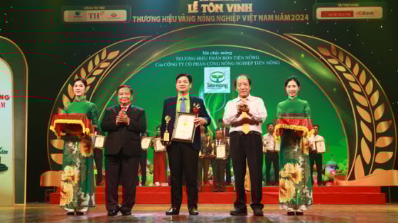 Tiến Nông đạt thương hiệu Vàng nông nghiệp Việt Nam năm 2024
