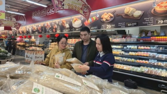 Miến Giới Phiên từ lũy tre làng lên kệ siêu thị hiện đại