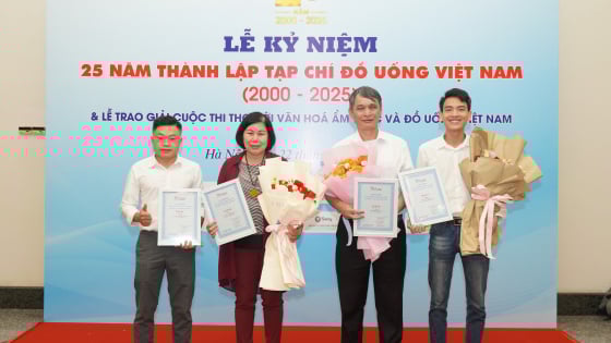 Trao giải cuộc thi ‘Thơ với văn hóa ẩm thực và đồ uống Việt Nam’