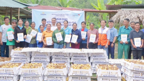 Trao sinh kế, cùng nông dân Thanh Hóa thoát nghèo bền vững