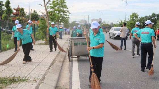 Hải Phòng đồng loạt ra quân làm sạch môi trường