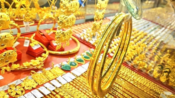Bảng giá vàng 9999 24K 18K SJC DOJI PNJ hôm nay 25/4/2025