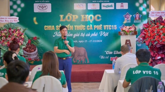 Mang tri thức cà phê đến với cộng đồng