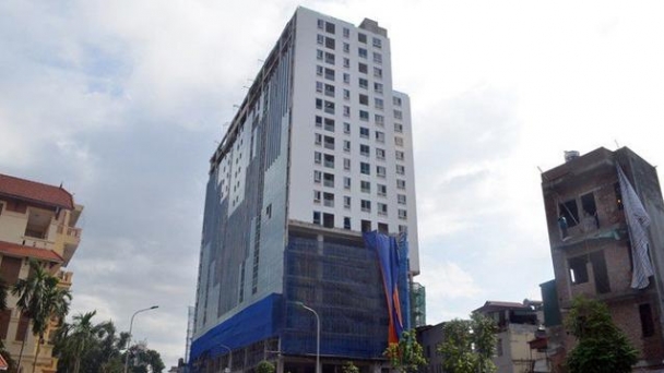 Xử lý sai phạm ở tòa nhà 8B Lê Trực: 'Quyết liệt' nhưng vẫn bế tắc