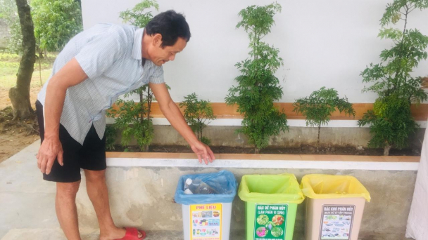 Tập huấn phân loại, xử lý nước thải, rác thải cho hơn 100 học viên