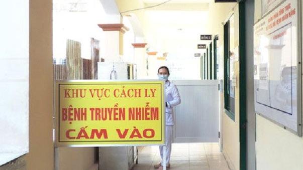 Bình Định: Cách ly 2 trường hợp liên quan đến 'bệnh nhân 416'