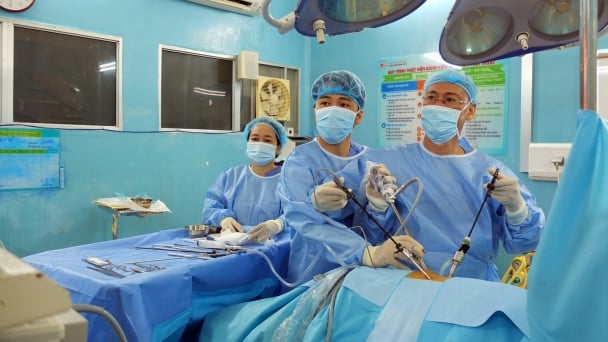 Phẫu thuật điều trị bướu thận không cần cắt bỏ toàn bộ thận