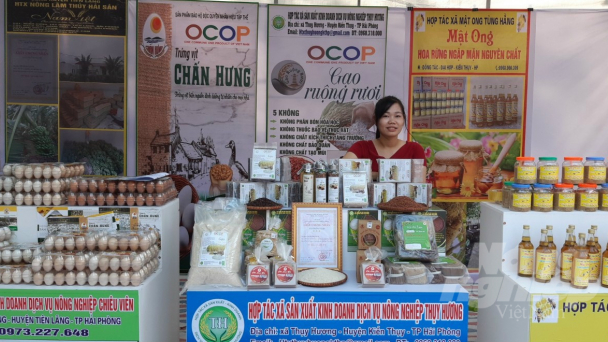 Sản phẩm OCOP lên sàn thương mại điện tử: Kẻ khóc người cười