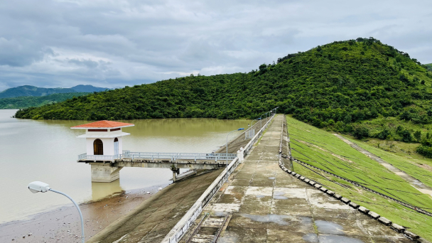 Ninh Thuận sử dụng nước tưới tiết kiệm, hiệu quả