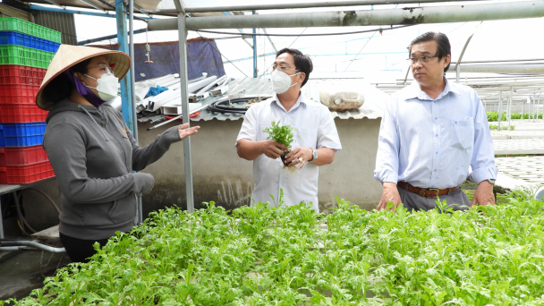 Tỉnh công nghiệp chú trọng khuyến nông