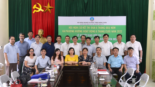 Các đơn vị sự nghiệp Bộ NN-PTNT hỗ trợ xã ở Phú Thọ về đích NTM