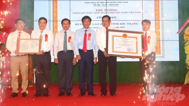 Sóc Trăng có huyện nông thôn mới thứ hai
